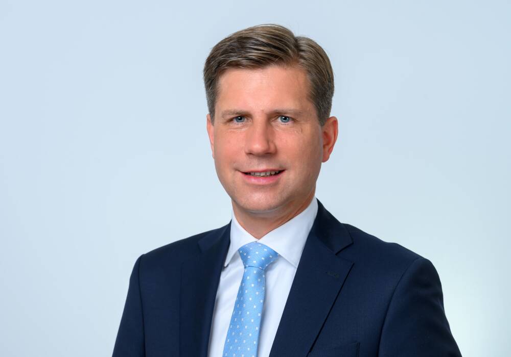 Dr. Henning Bergmann